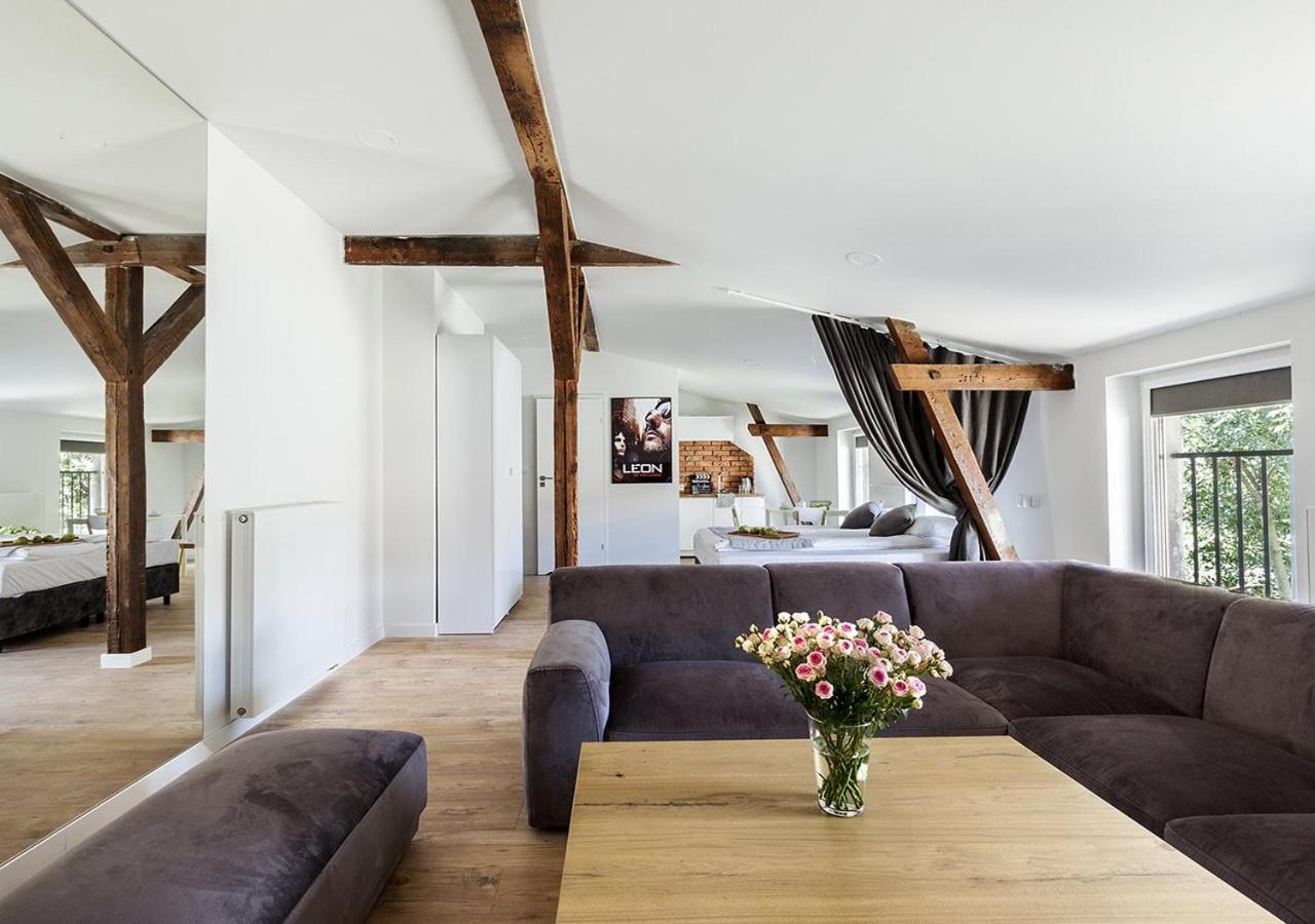 Cinema Apartamento